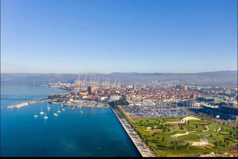 Lovely Apartment With Fabulous View Koper Eksteriør bilde